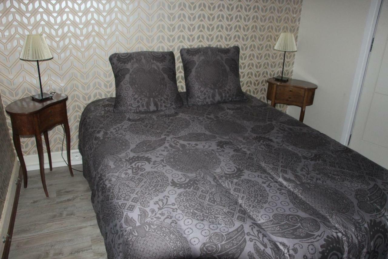 Aux Berges Du Coubisou Bed and Breakfast Esterno foto